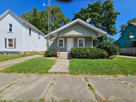 136 Prairie Ave, Springfield, OH 45505
