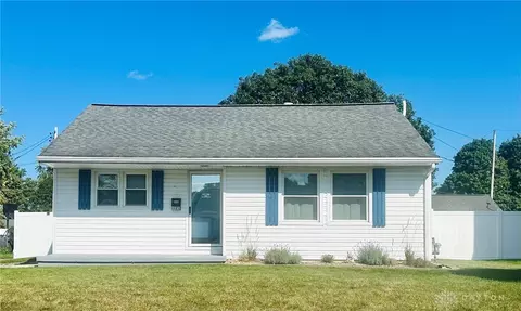 1121 Lincoln St, Piqua, OH 45356