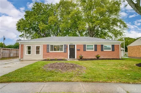 2063 Triumph Dr, Fairborn, OH 45324