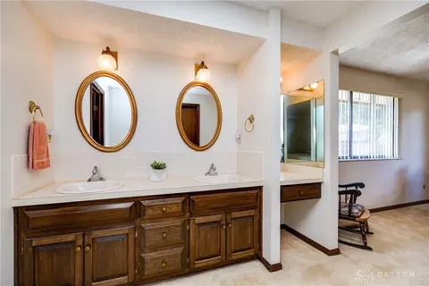 5771 Oak Valley Rd, Kettering, OH 45440 photo 30