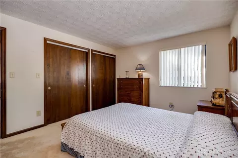 5771 Oak Valley Rd, Kettering, OH 45440 photo 25