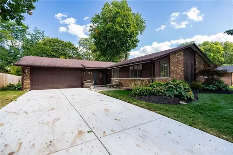 5771 Oak Valley Rd, Kettering, OH 45440 photo 3