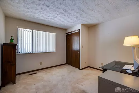 5771 Oak Valley Rd, Kettering, OH 45440 photo 21