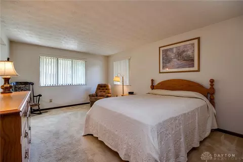 5771 Oak Valley Rd, Kettering, OH 45440 photo 26