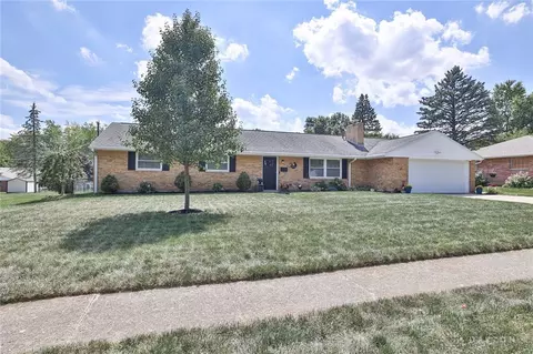 323 Beckenham Rd, Englewood, OH 45322