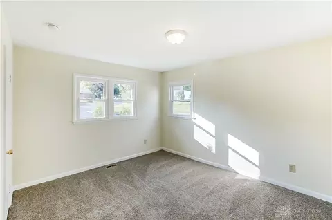 4815 Crestview Rd, Riverside, OH 45431 photo 11
