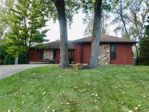 6852 Netherland Dr, Liberty Township, OH 45044