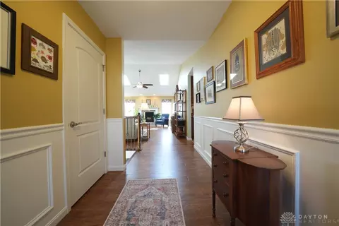 330 Stanton Dr, Springboro, OH 45066 photo 4