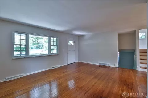 165 Junefield Ave, Cincinnati, OH 45218 photo 5