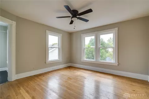 150 E Mitchell Ave, Cincinnati, OH 45217 photo 14