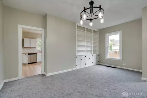 150 E Mitchell Ave, Cincinnati, OH 45217 photo 8