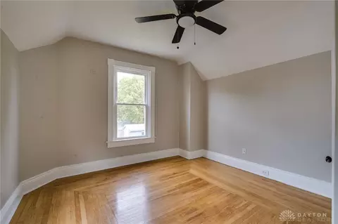 150 E Mitchell Ave, Cincinnati, OH 45217 photo 20