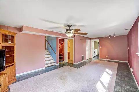 1012 Pepper Hill Dr, Kettering, OH 45429 photo 19