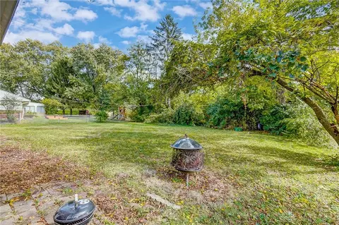 1012 Pepper Hill Dr, Kettering, OH 45429 photo 30
