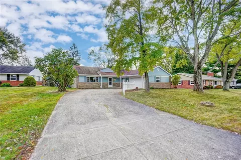1012 Pepper Hill Dr, Kettering, OH 45429 photo 31