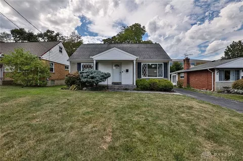 1179 Thurnridge Dr, Cincinnati, OH 45215
