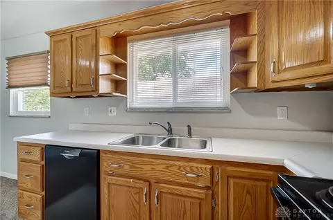 1645 Brownleigh Rd, Kettering, OH 45429 photo 15