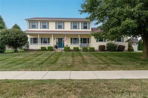 400 Hollywood Blvd, Xenia, OH 45385