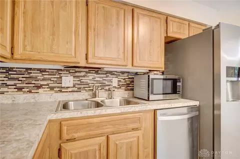 2285 Broadmoor Dr, Kettering, OH 45419 photo 21