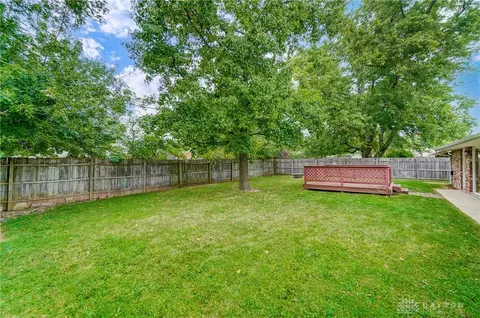 2285 Broadmoor Dr, Kettering, OH 45419 photo 43