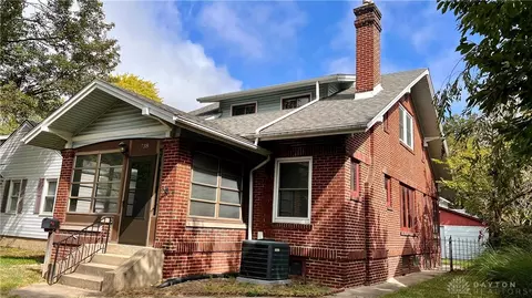 738 Greenlawn Ave, Dayton, OH 45403