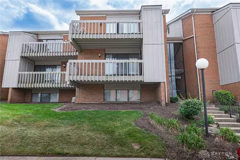 1120 Eagle Feather Cir #C, West Carrollton, OH 45449