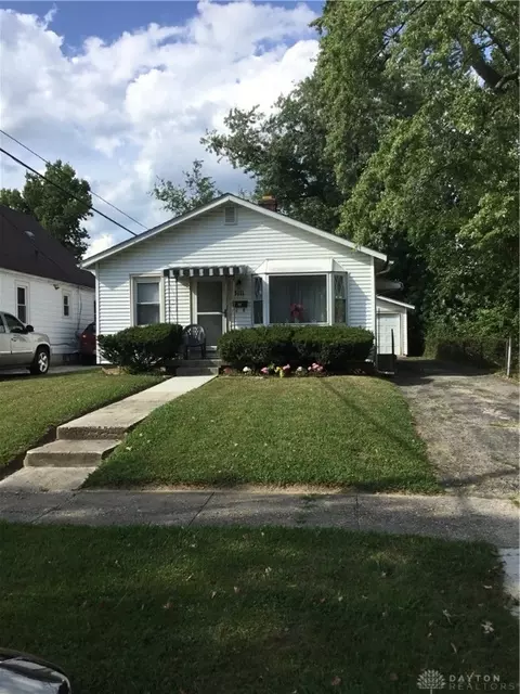 3111 Earlham Dr, Dayton, OH 45406