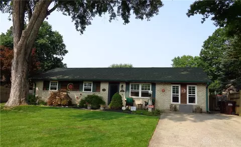 307 Donna Dr, Camden, OH 45311