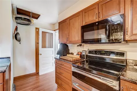 6880 Chama Trl, Enon, OH 45323 photo 14