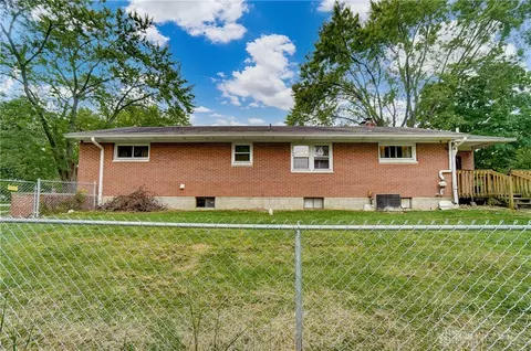 6880 Chama Trl, Enon, OH 45323 photo 21