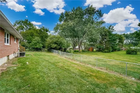 6880 Chama Trl, Enon, OH 45323 photo 27