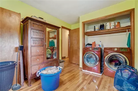 6880 Chama Trl, Enon, OH 45323 photo 24