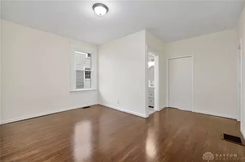 116 Bacon St, Cincinnati, OH 45215 photo 10