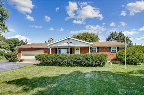 1080 W Lower Springboro Rd, Springboro, OH 45066