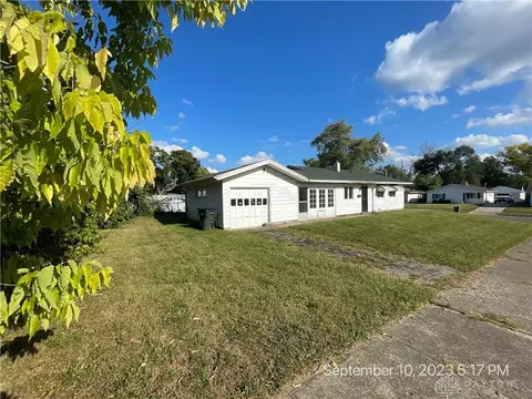 2104 Esmeralda Ave, Dayton, OH 45406
