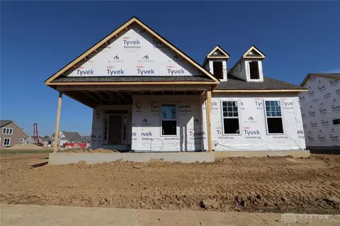 4097 Pepperwell Cir #62, Sugarcreek Township, OH 45440