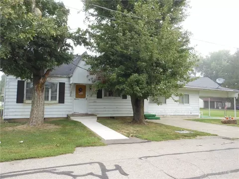 9 W 4th, Laura, OH 45337