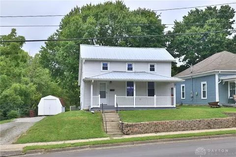 305 E Plane St, Bethel, OH 45106