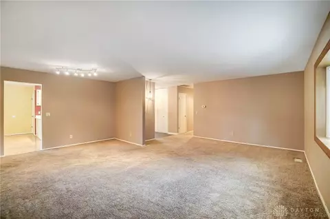 2980 Ebenezer Dr, Cincinnati, OH 45233 photo 7