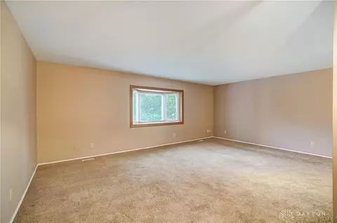 2980 Ebenezer Dr, Cincinnati, OH 45233 photo 6
