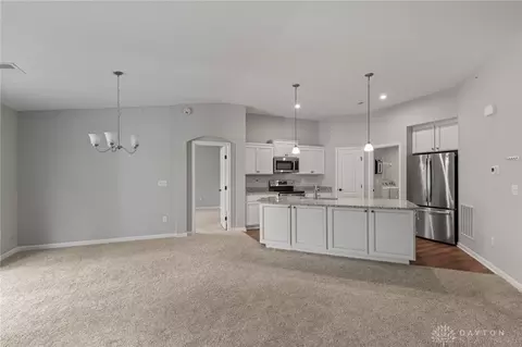 4305 Value Springs Dr, Cincinnati, OH 45245 photo 18