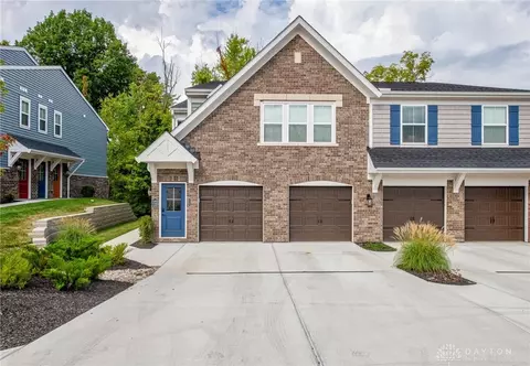 4305 Value Springs Dr, Cincinnati, OH 45245