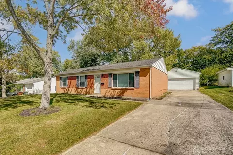 38 Patrick St, Dayton, OH 45426
