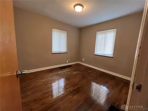 3330 Cavanaugh Ave, Cincinnati, OH 45211 photo 8
