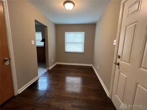 3330 Cavanaugh Ave, Cincinnati, OH 45211 photo 4