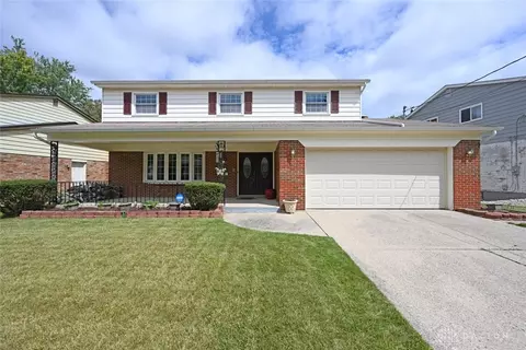 1126 Meadowind Ct, Cincinnati, OH 45231