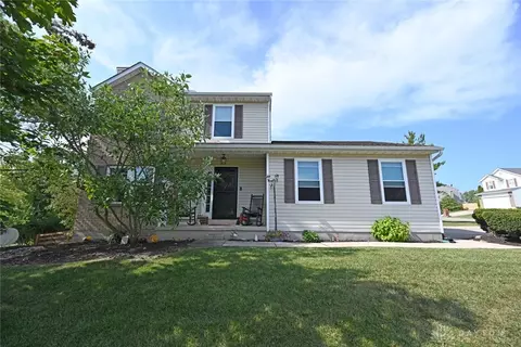 405 Timber Hill Dr, Hamilton, OH 45013