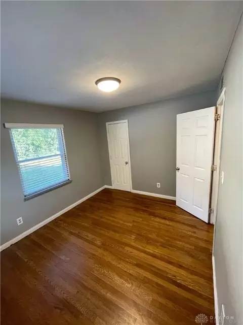 115 E Whipp Rd, Dayton, OH 45459 photo 10