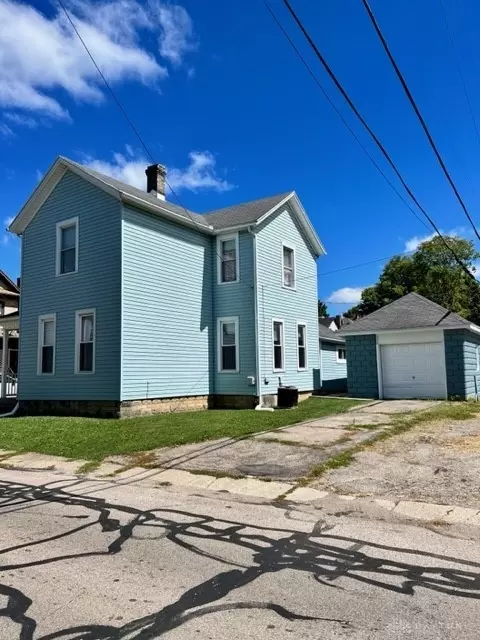 53 N Collier St, Xenia, OH 45385