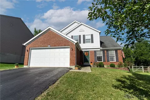 911 Evergreen Park Ln, Lebanon, OH 45036